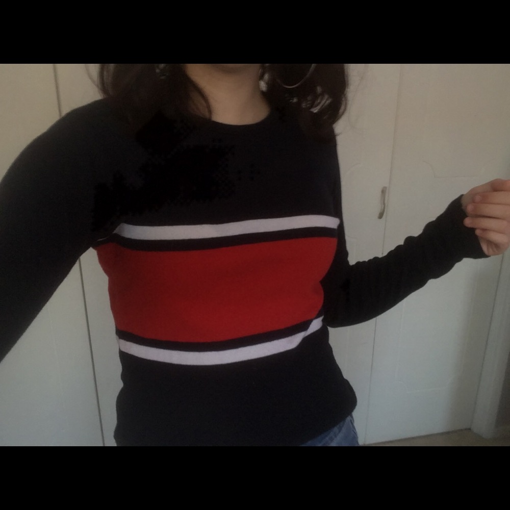 brandy melville long sleeve shirt